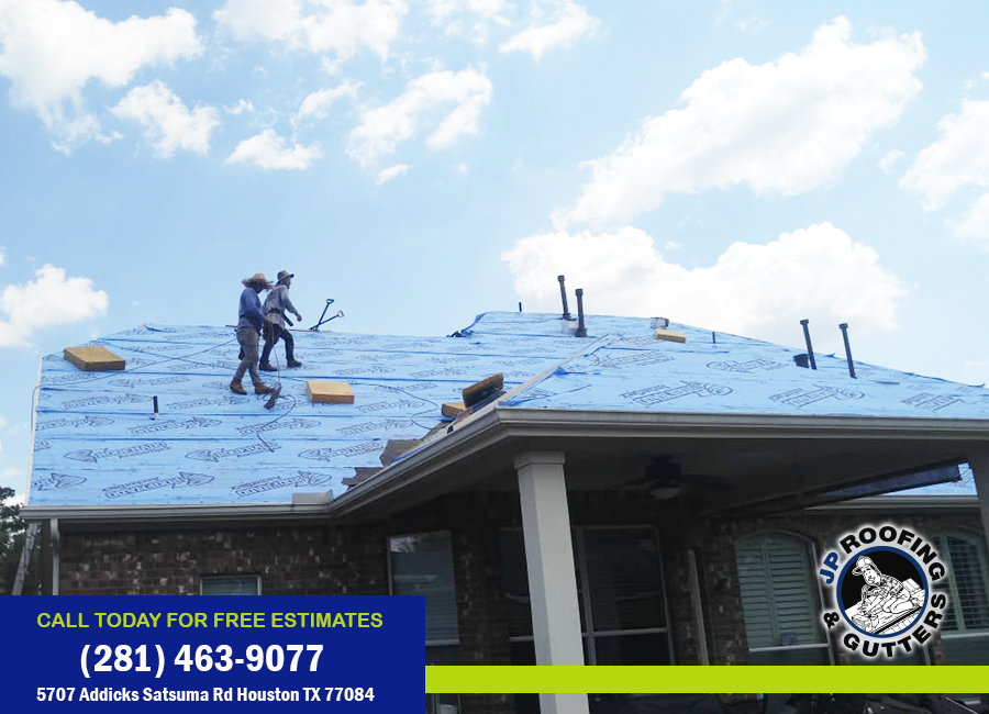 01 Roofing in Houston