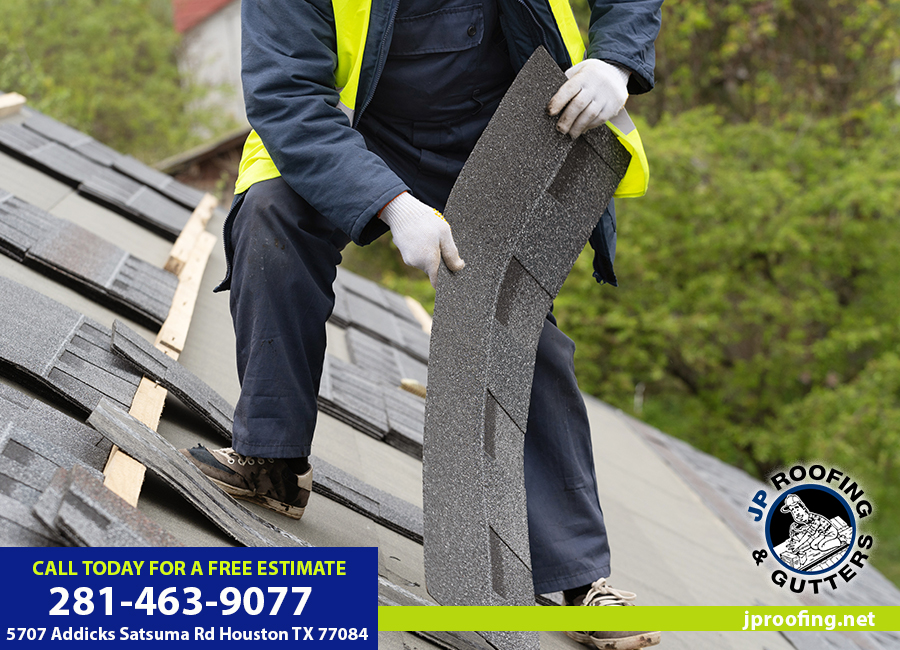 01 Houston Roofing Maintenance
