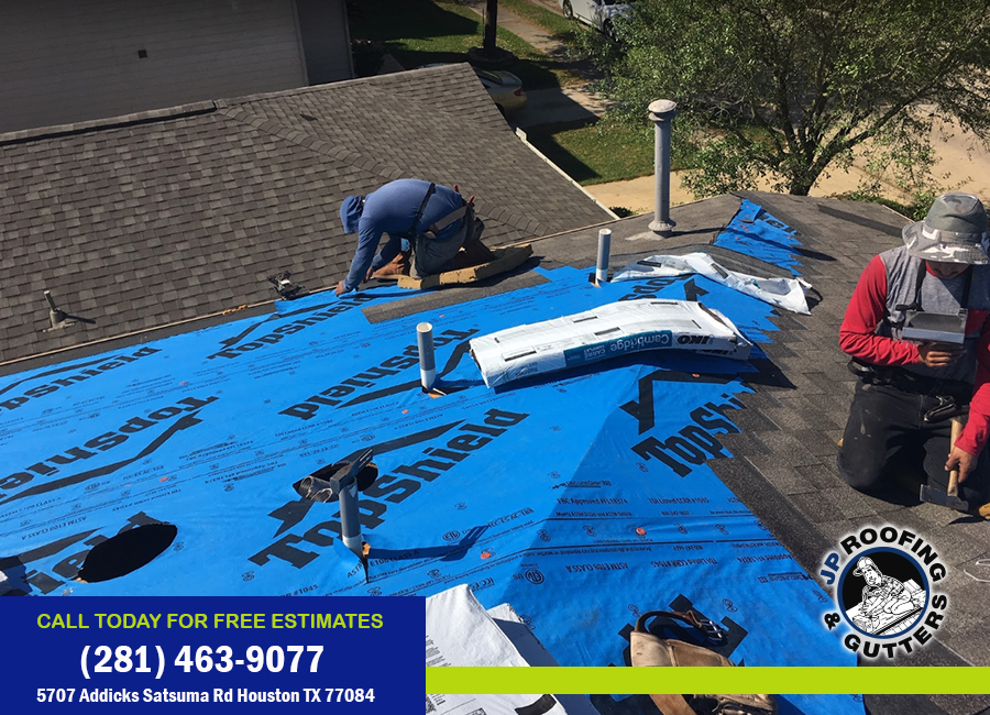 18 Houston Roofing Companies